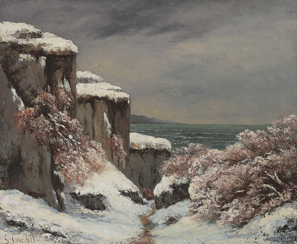 Falaises Au Bord De La Mer Sous La Neige