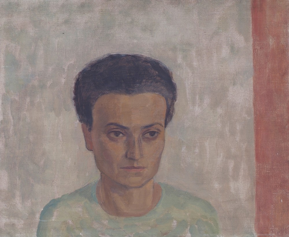 Frau S. Schönberger in grüner Bluse