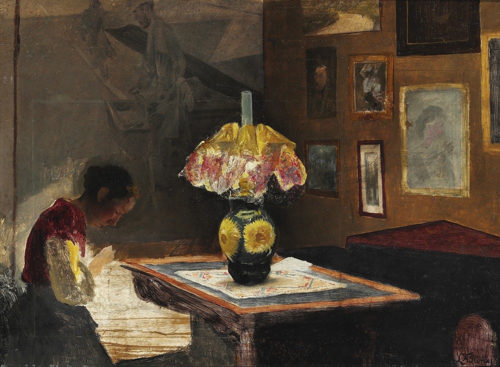 Kunstnerens hustru Sigrid syende ved lampelys. Karrebæksminde