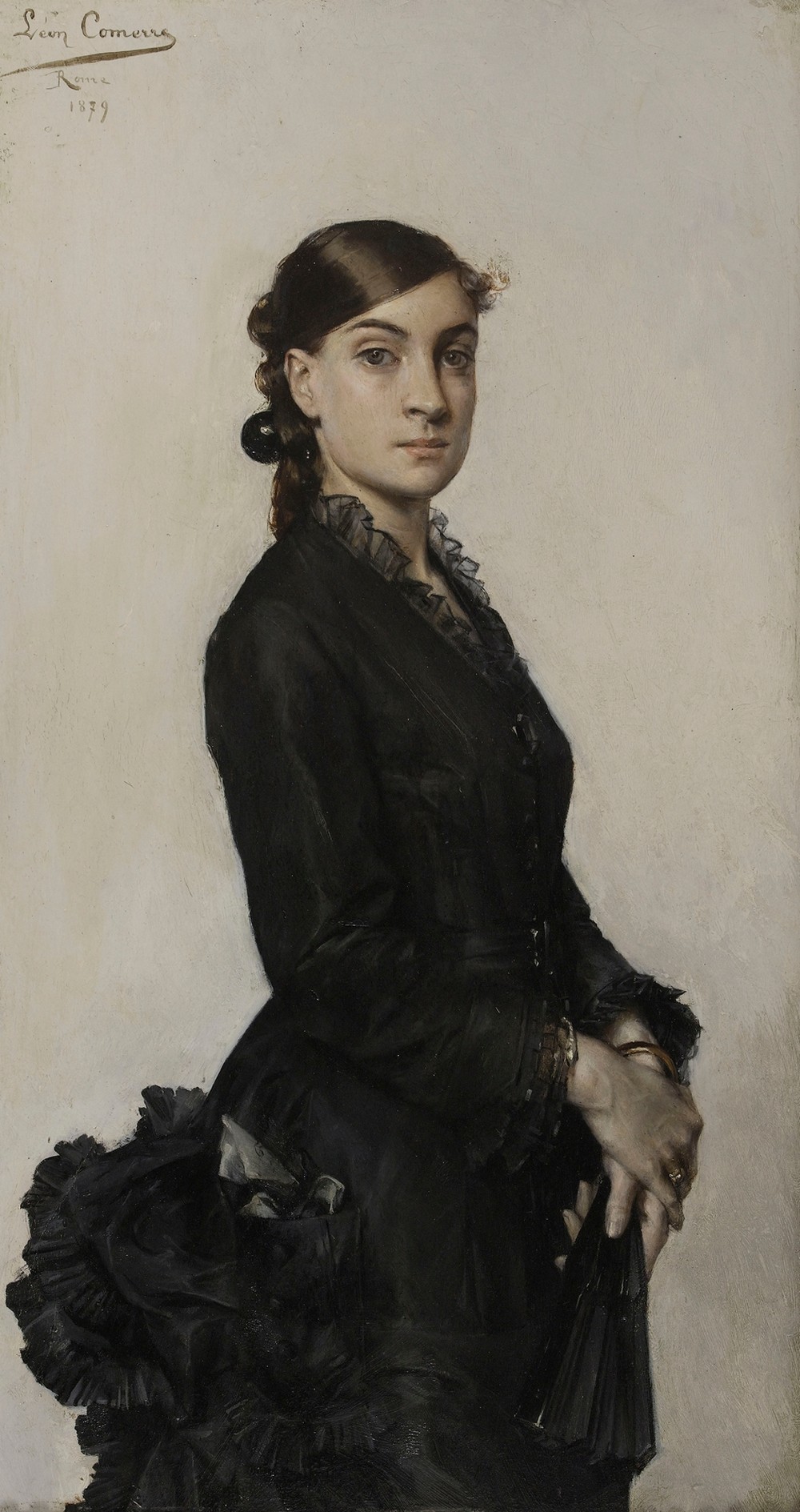 Portrait de Jacqueline Comerre-Paton en robe noire