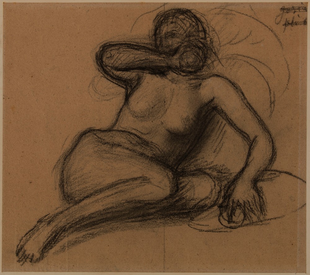 Femme nue, à demi-étendue